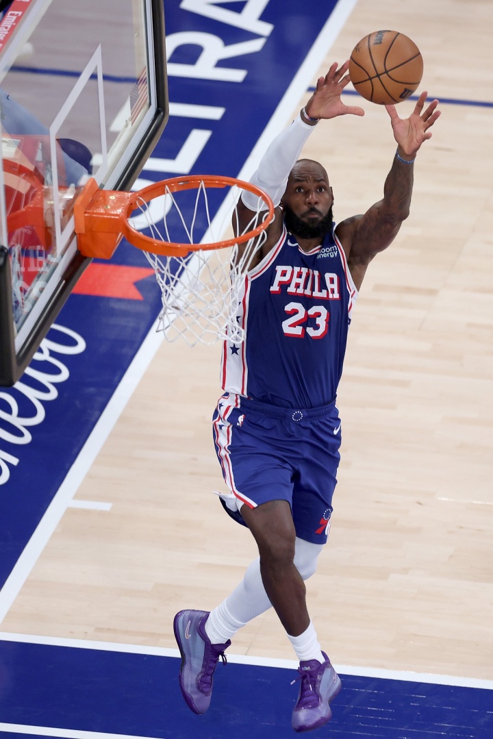 🔥篮球盛宴看爽啦!群星首秀齐爆发~揭幕战谁最惊艳? 🔥篮球盛宴看爽啦!群星首秀齐爆发~揭幕战谁最惊艳?