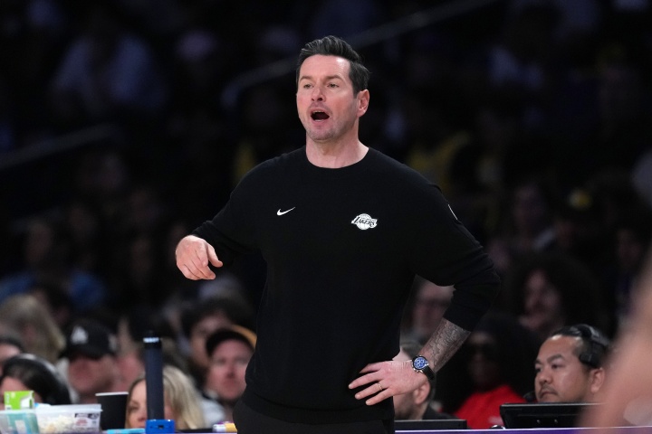 雷迪克：NBA客场赢球很难 这场逆转会成为球队宝贵的经历